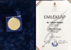 Dr. Tahon Róbert a Magyar Olimpiai Akadémia elismerésében részesült