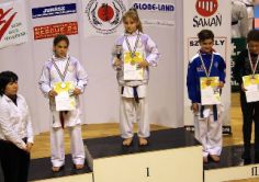 Éremeső a Karate Diákolimpián